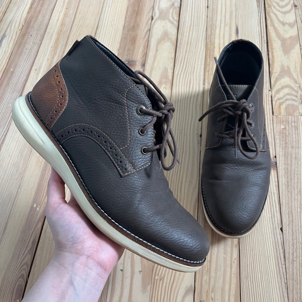 G.H. Bass Mens Brown Wingtip Chukka Boots Size 9 Hybrid‎ Brogue preppy office